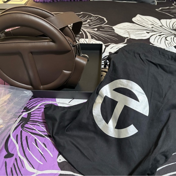 Telfar Brown Circle Bag - Picture 10 of 11